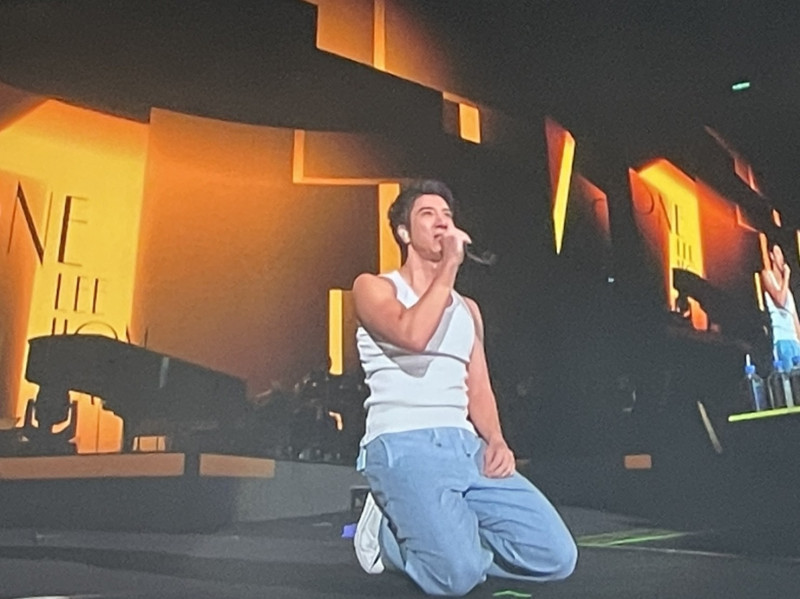 蓝心湄撂话王力宏 “再胡说八道就打他”