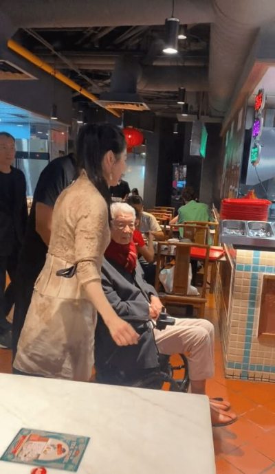 蔡澜搞笑爆粗“怼”黄霑倪匡