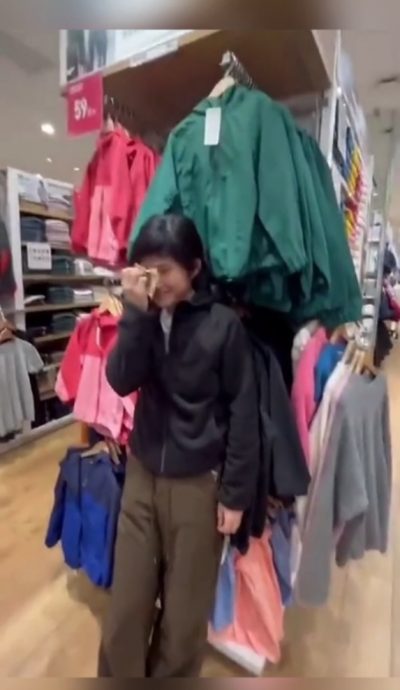 被怀疑没结帐 女子遭店员“掐颈拖行去收银台”