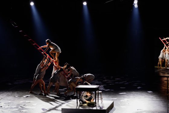 西北孤鸟／仓库里的奇思妙想──雅俗共赏的《归城记》