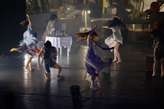 西北孤鸟／仓库里的奇思妙想──雅俗共赏的《归城记》