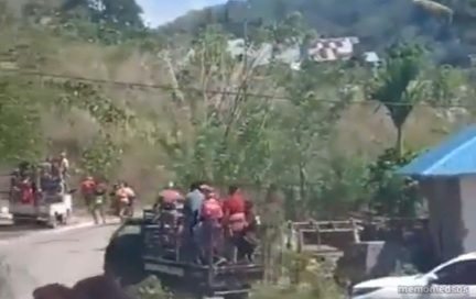 视频|“抢新娘”习俗变真掳人！女子当街遭数男掳走强娶