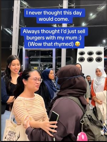 视频|从士拉央卖汉堡到纽约升造 汉堡小贩孩子激励人心