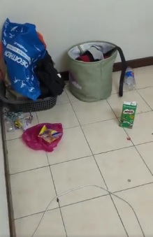 视频|狂数屋友邋遢行为 “沙发睡到变黑 身上有怪味”