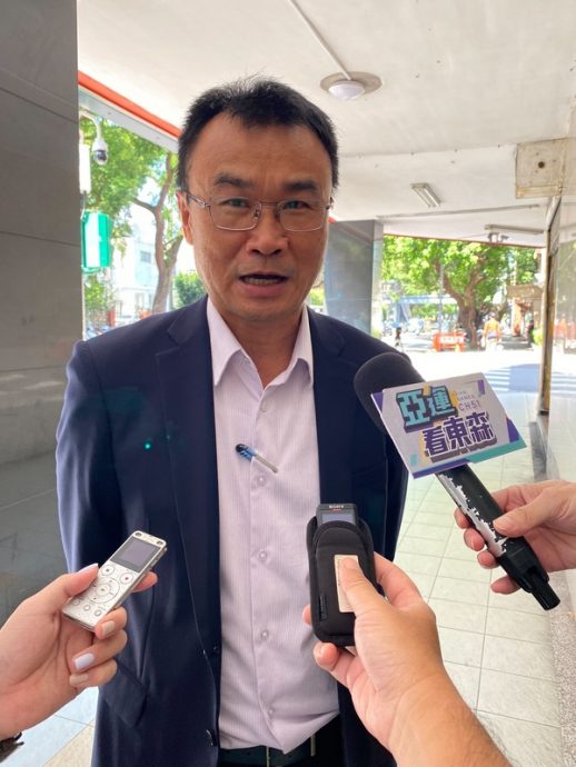 陈吉仲宣布请辞台湾农业部长