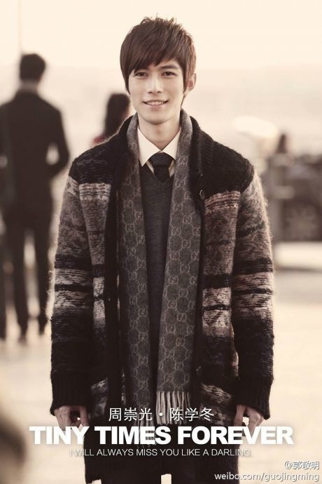 陈学冬晒第3次手术 头发全白吓坏网