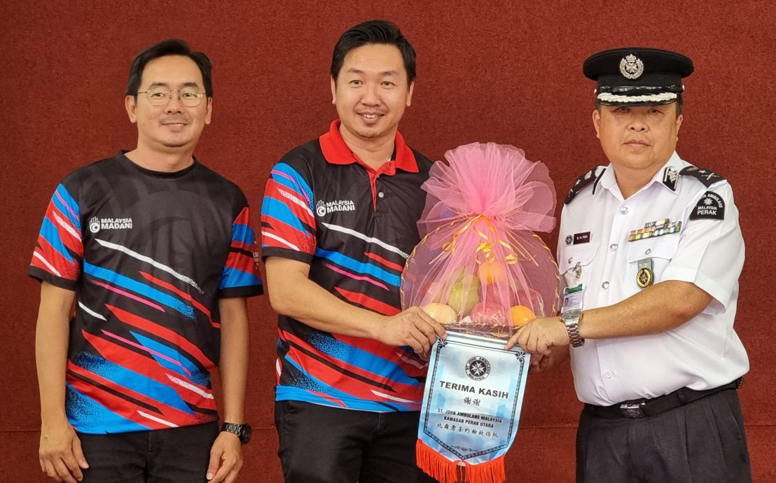 霹:可做预编学子头/安顺三民华中男女队 夺全霹圣约翰救伤队烹饪及旗讯赛冠军