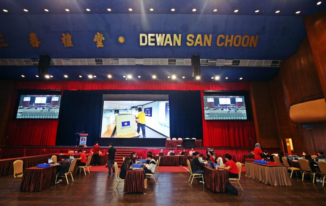 马华中央党选 / 投票率达55.93%