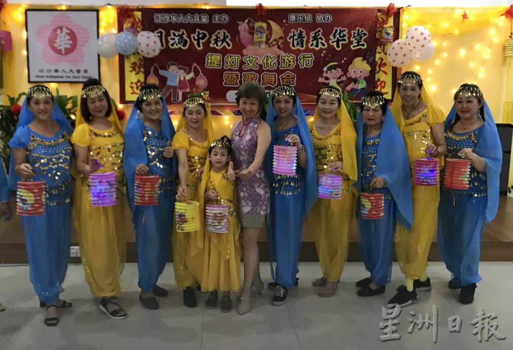 黄奕星吁勿争先恐后抢购白米