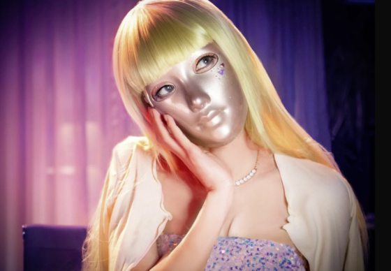 黎慧盈/《假面女郎》(Mask Girl)爱美天性下的自我迷失