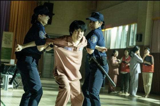 黎慧盈/《假面女郎》(Mask Girl)爱美天性下的自我迷失