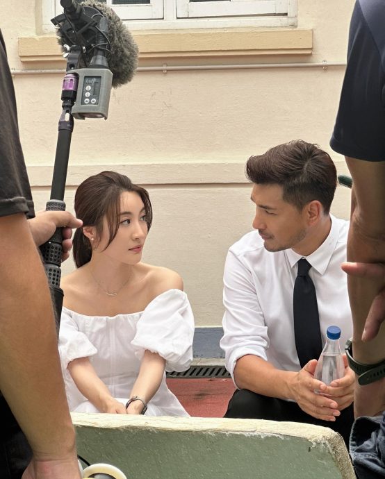 黑色暴雨山顶道路瘫痪 林夏薇“包”缆车下山开工