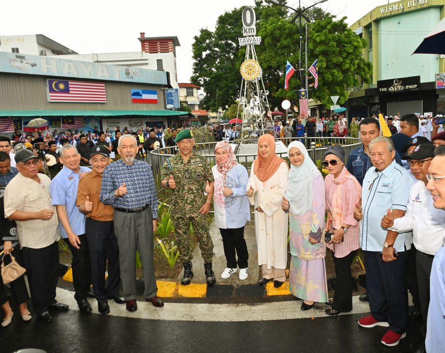 （元首）元首从斗湖开始远征之旅·陛下伉俪感动沙巴人热情