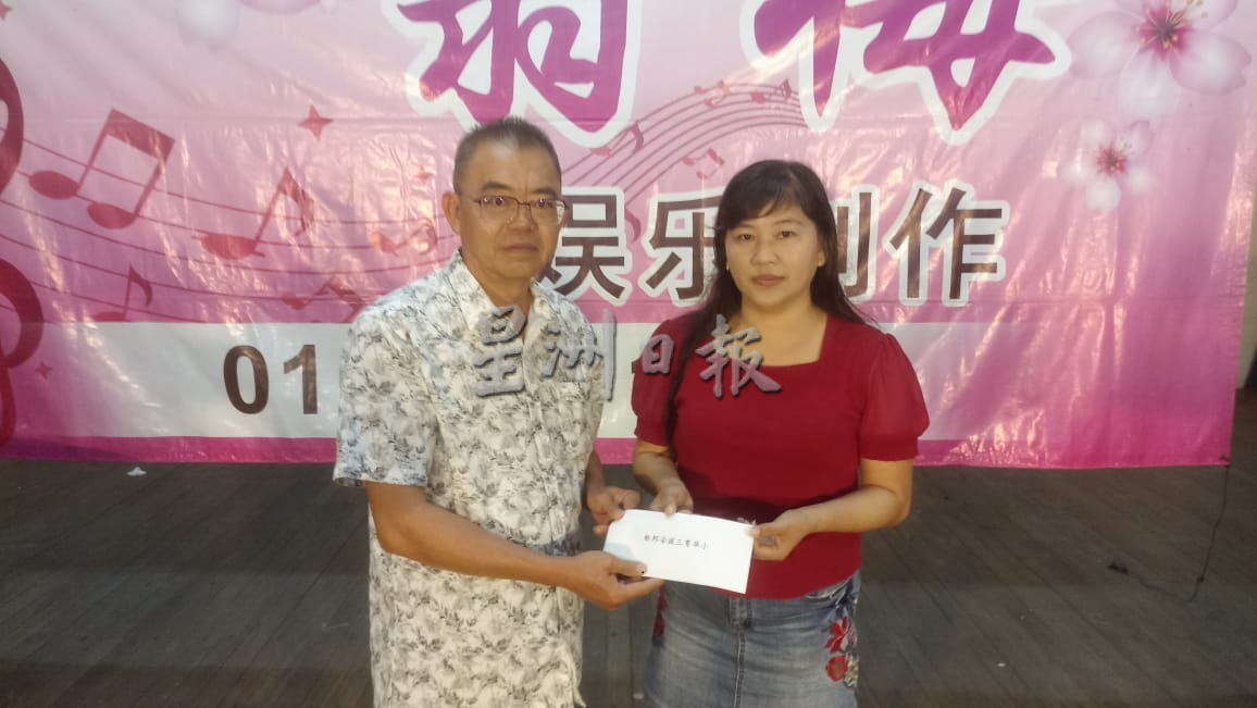 （刊森甲版）NS淡边／新邦安拔青龙宫举行平安宴，筵开80席