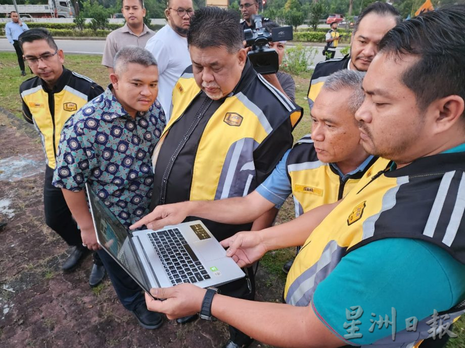 阿都拉勿夫:汉惹拔体育馆“禁止右转”政策至少一个月研究,期间探讨所有反馈