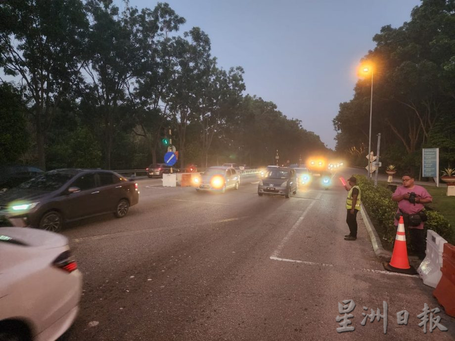 阿都拉勿夫:汉惹拔体育馆“禁止右转”政策至少一个月研究,期间探讨所有反馈