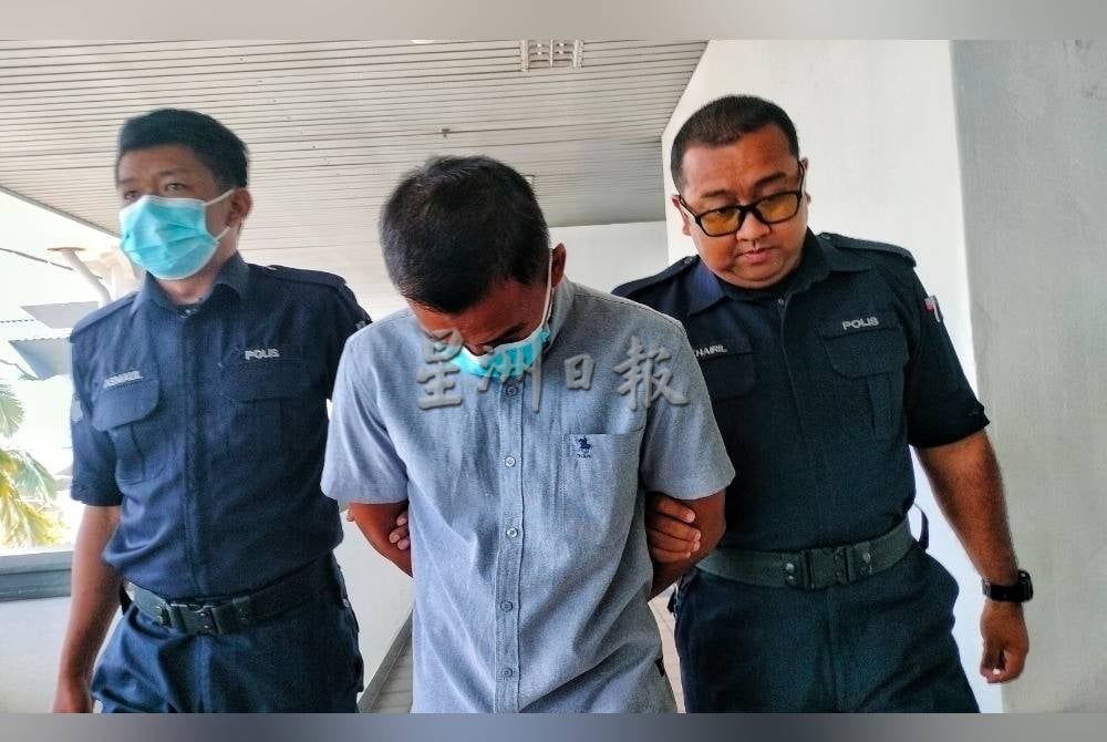 (古城版)军官劝架不果后持械致伤两名男子被控