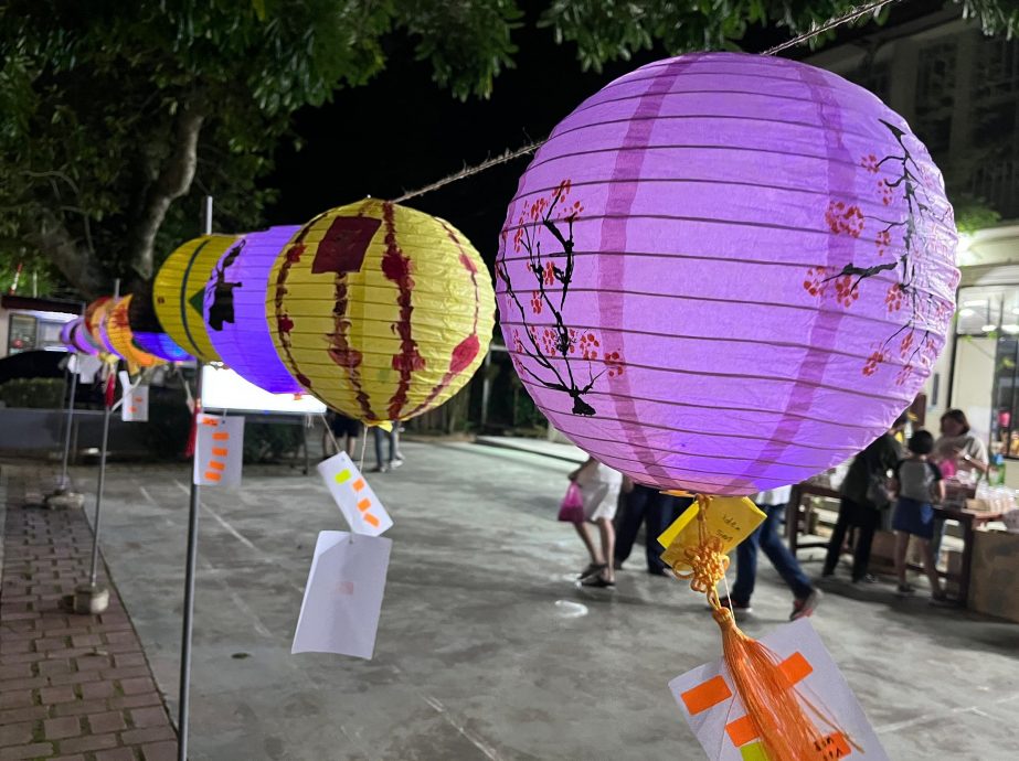 (古城第六版主文)培三小学中秋嘉年华