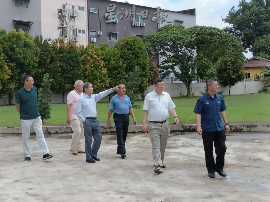 (古城第四版主文)成功大学教授拜访育中·欢迎学生来深造