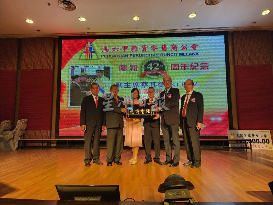 （古城第四版主文）赖瑞林：本地白米没短缺，进口米起价转买本地白米导致突然缺货，呼吁勿囤积