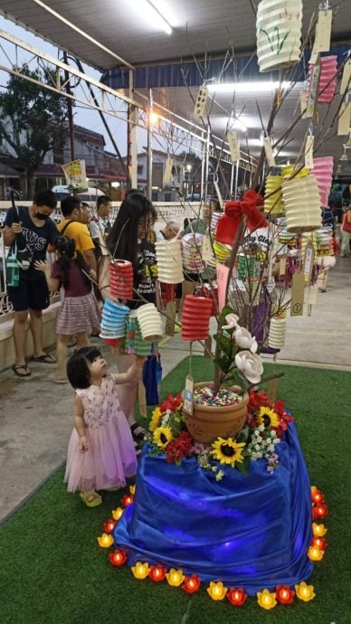 (大北马)吉中佛教会举办中秋节“水月映禅心清净不染尘”中秋晚会