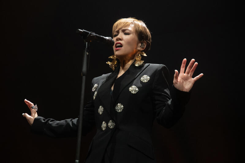 (已签发)柔:狮城二三事:30周年演唱会观众要点歌 陈洁仪:再等10年