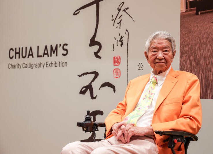 (已签发)柔:狮城二三事:蔡澜返新首办书法展 评新加坡美食没那么好吃了