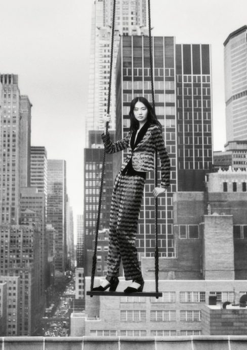 King Chan／2023秋冬广企站台 AVERTISING CAMPAIGN 拥抱超凡之美