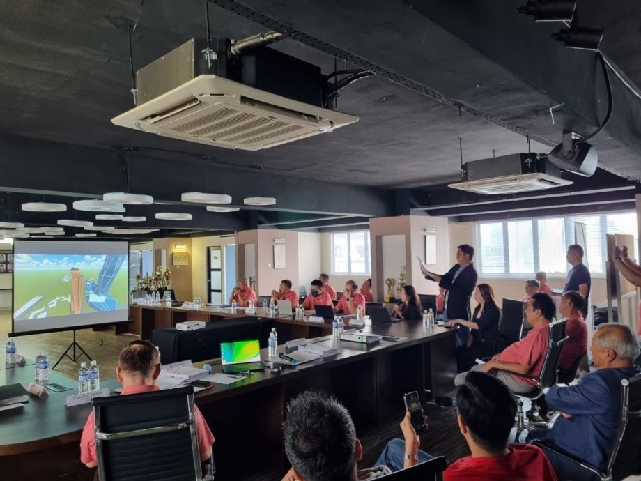 MABA SUITEZ KL两栋高60楼  新大马篮总比邻默迪卡118