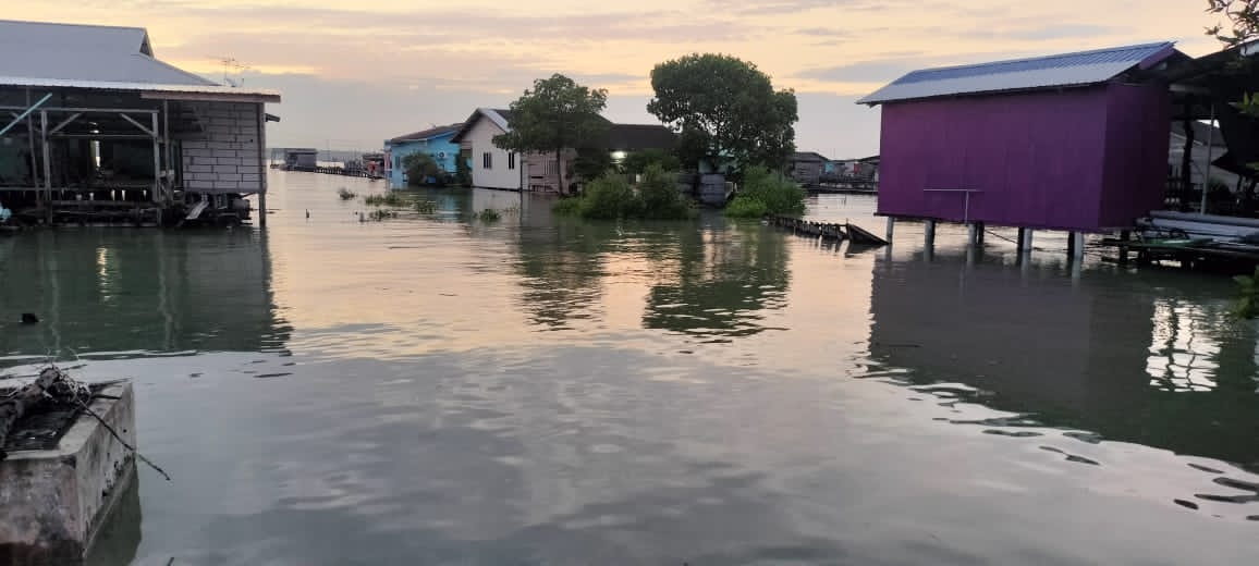 me3头//大都会/受超级月亮影响,雪滨海接连几天大涨潮!