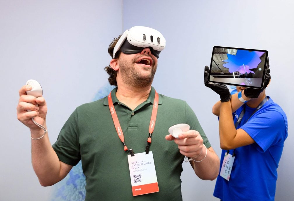 Meta推出新的虚拟现实头戴式设备 盼带动元宇宙流量