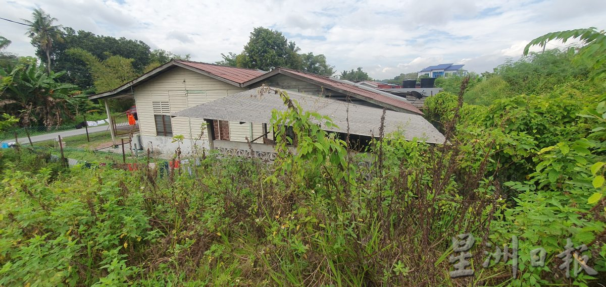 NS1主文/住家违建封死排水系统,甘榜巴西水灾问题困扰居民