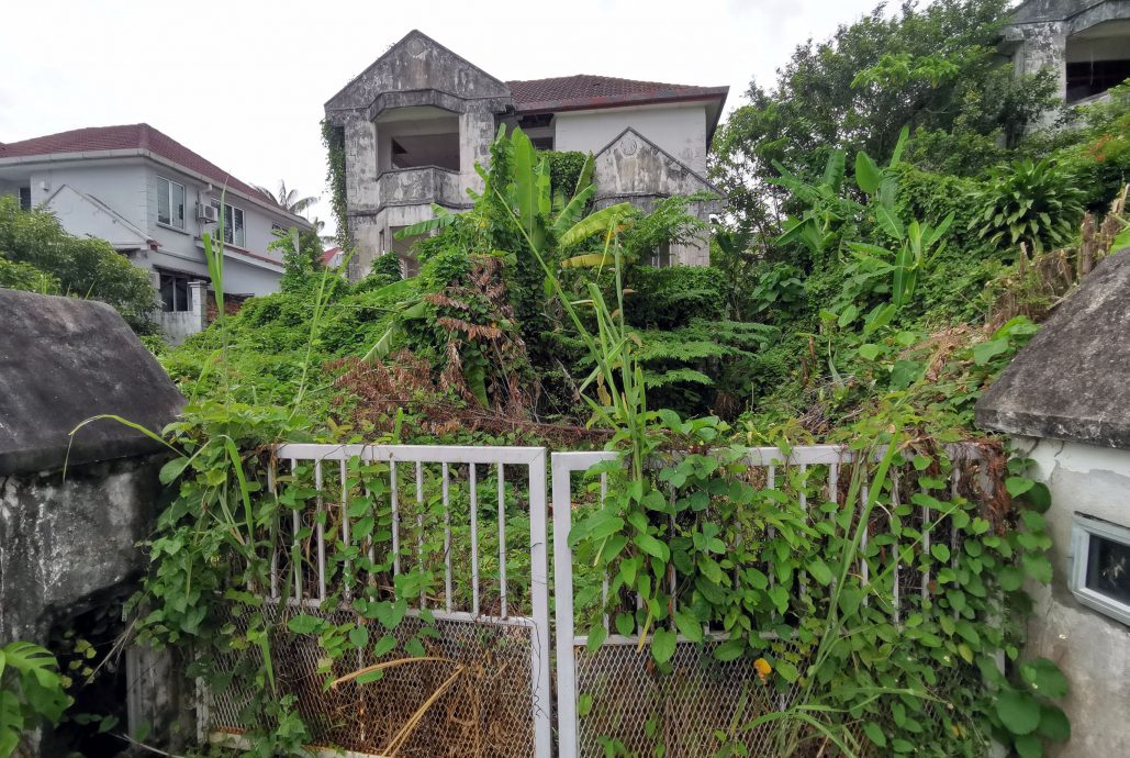 NS主文/又是荒废屋和私人地问题,居民感叹:解决遥遥无期