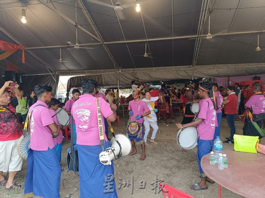 NS封底主文/马口万仙宫众神出游,马口社区热哄哄