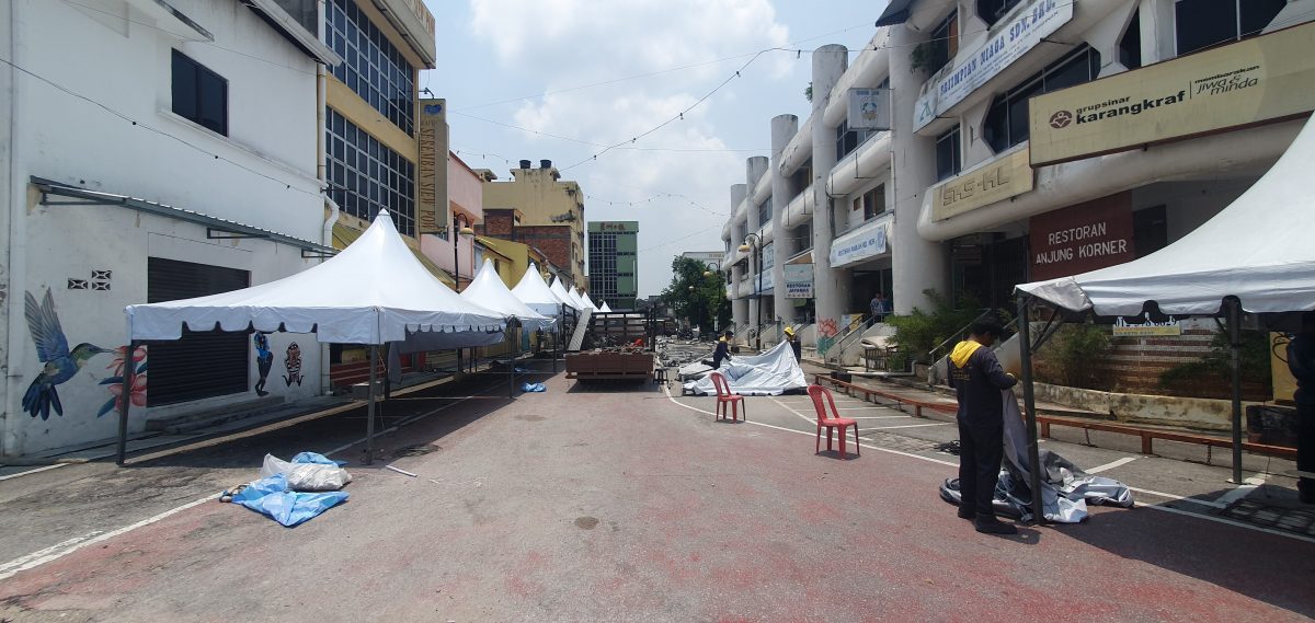 NS封面主文/文化街封路4天办活动,商家无法下货 餐馆生意受挫 引发反弹