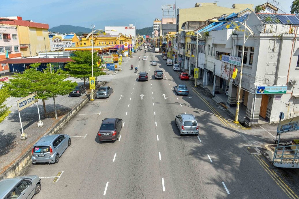 NS封面主文／租用停车位不再局限使用时间，租用商家可全天候“占用”停车位