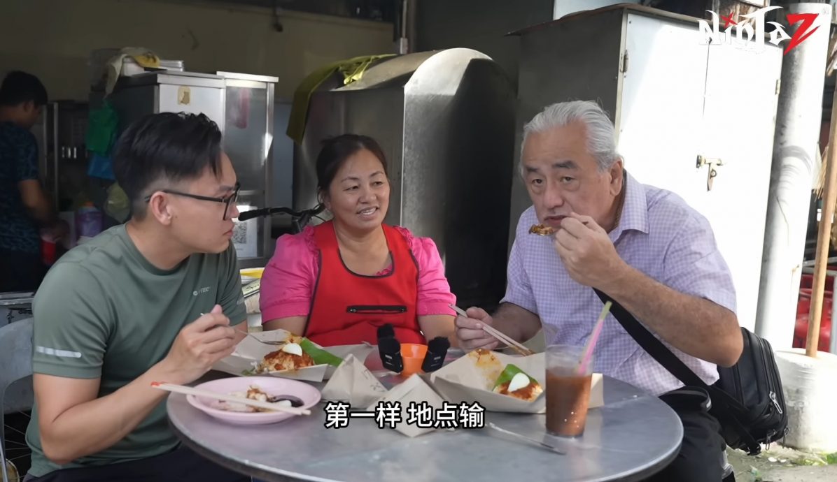 10月4日刊登 有故事的人:拍摄《六叔来帮忙》,我当上小贩的贵人