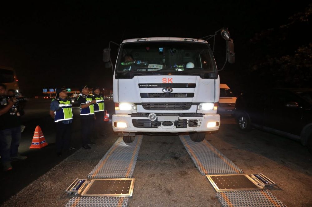 2018年至今年9月商业车辆共拖欠逾17万张罚单·涉及金额逾5277万令吉