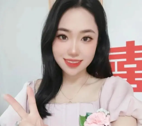  23岁正妹“出租自己”超好赚…认了：需求量很大！入行条件曝光