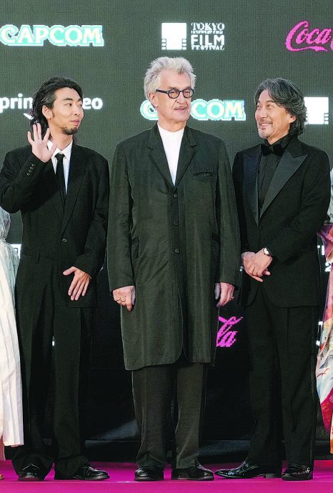 36年前东京影展首位华人影帝 张艺谋笑领终身成就奖