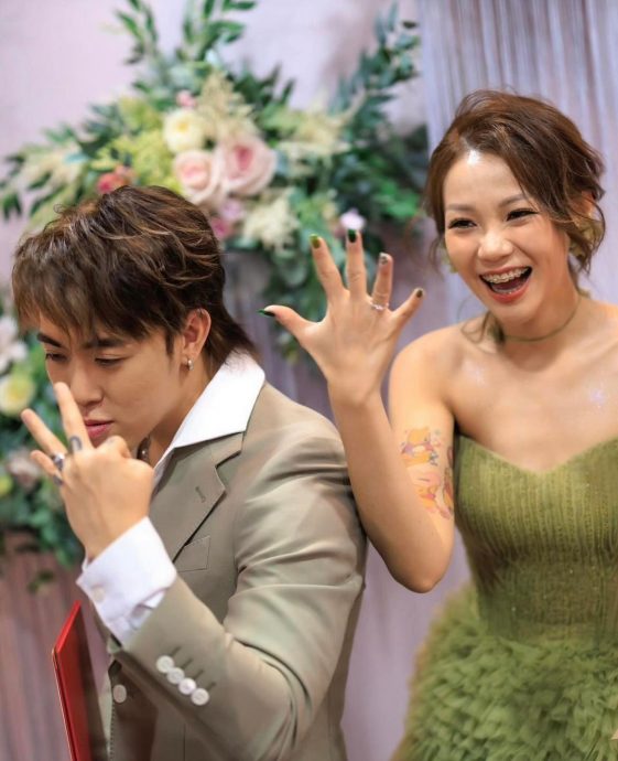 3P成员Caven升格人夫 纪念日注册自夸天才