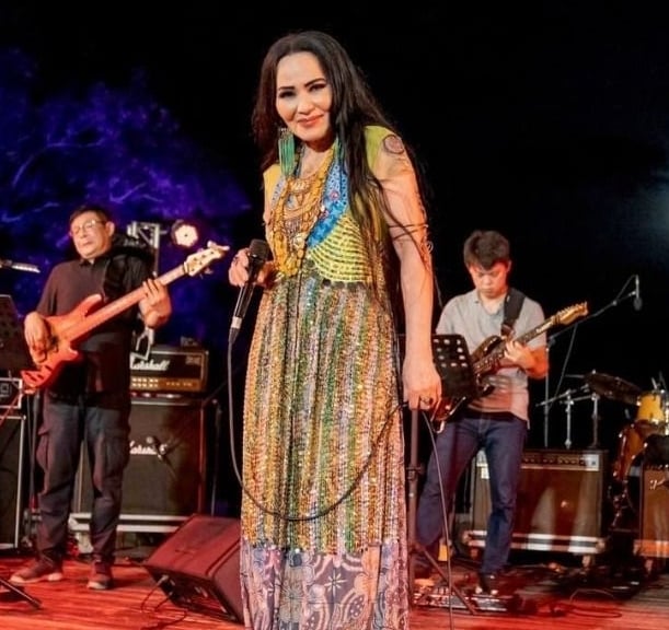 潘越云被爆整天骂员工 顾客给负评恐吓喊告