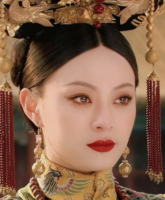 ​重温《甄嬛传》被女儿考倒  孙俪发文求助网