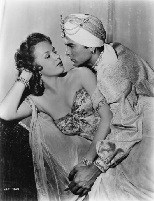 《凶灵》琵珀罗莉逝世享年91岁 初夜曾献前总统里根