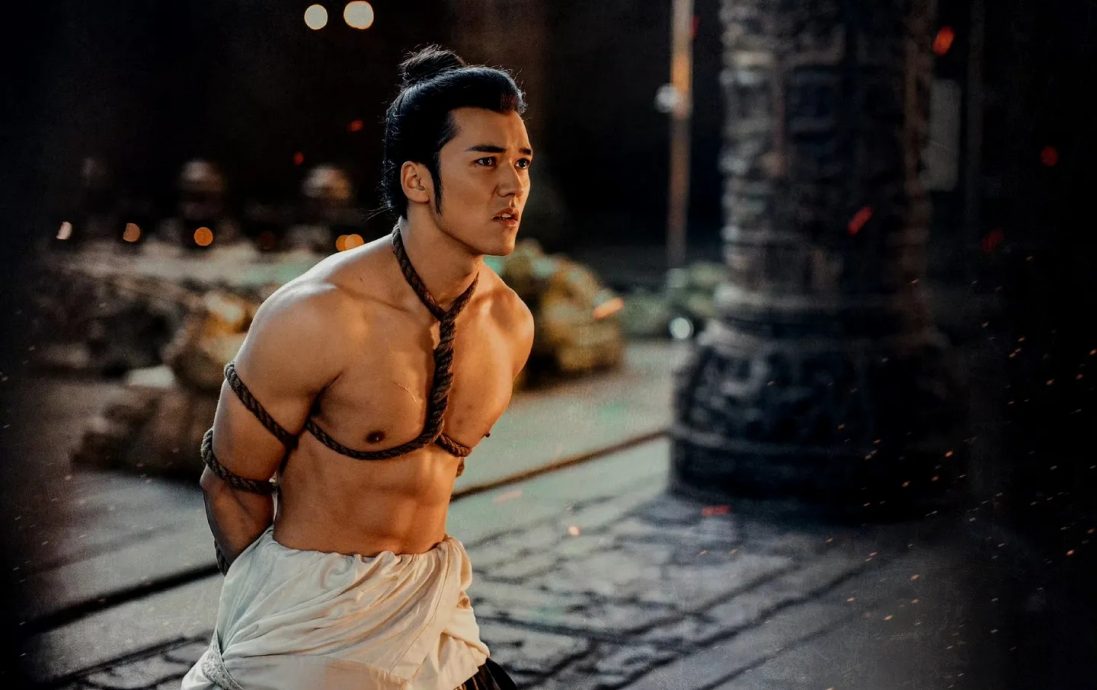 《封神》陈牧驰爆搭上失婚浪姐 甜牵陈冰挑首饰