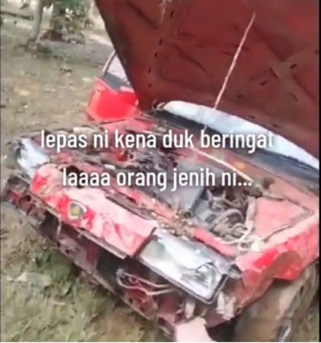 不感谢还怨拖坏车子 男子被骂翻“真野蛮”