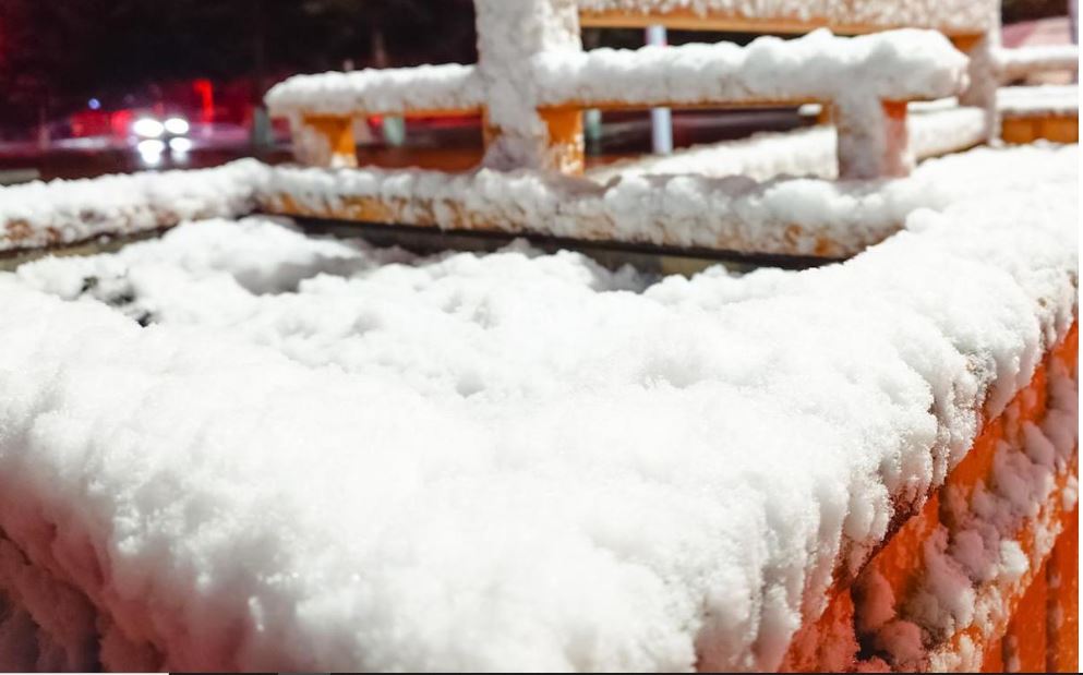 中国最北城市漠河迎来入秋第一场雪