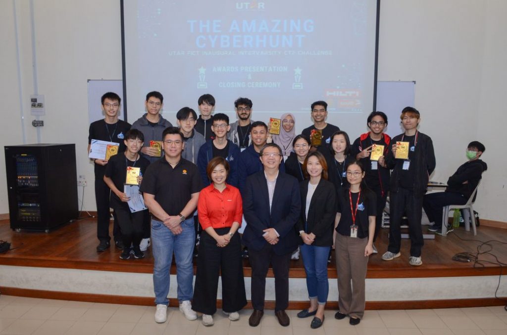 优大首办校际夺旗挑战赛 国内大专生踊跃参与