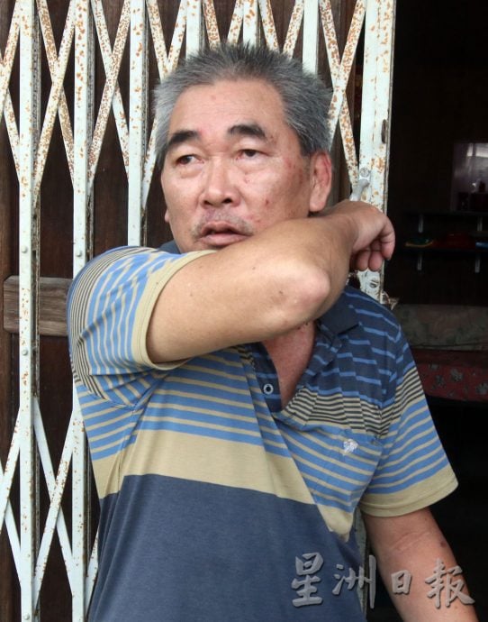 供星洲网/知知港治安敲响警钟,匪徒佯装快递员闯入民宅打劫