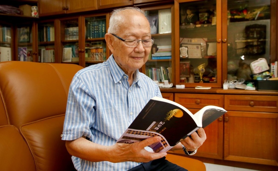 全国版/【暖势力】/以诗纪史结集成书笔描政坛风云 徐持庆坚毅不拔活出精彩人生